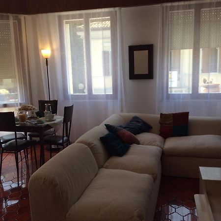 Manu Vintage B&B Cattolica Kültér fotó